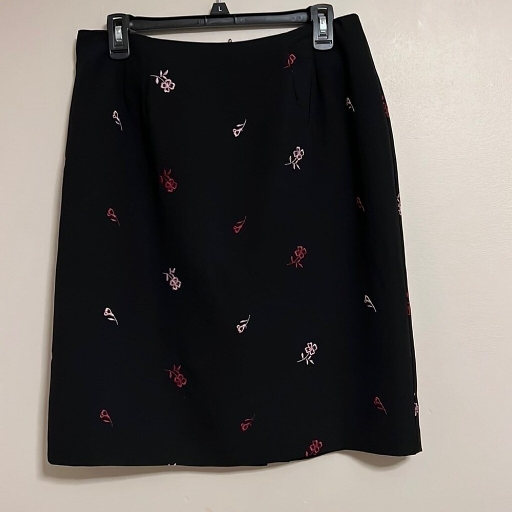 Hillard & Hanson Womens Black Floral Embroidered Pencil‎ Skirt Size 12 Lined USA